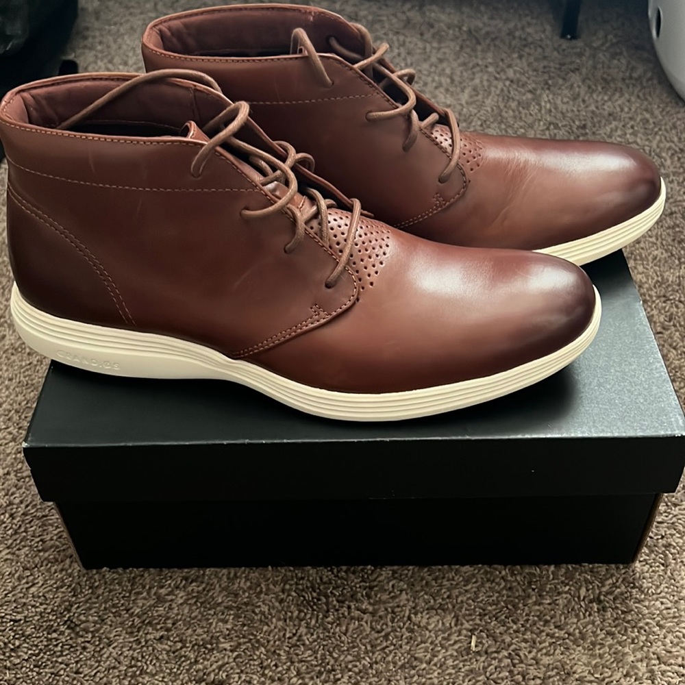 Brand new Brown Leather Cole Haan Dress Shoes